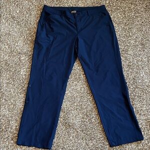 Eddie Bauer Women's Navy Cargo Pants